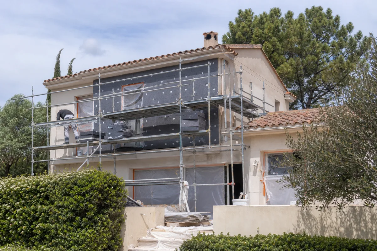 Isolation thermique par l'extérieur (ITE)